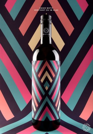 六种不同感觉葡萄酒的包装设计 