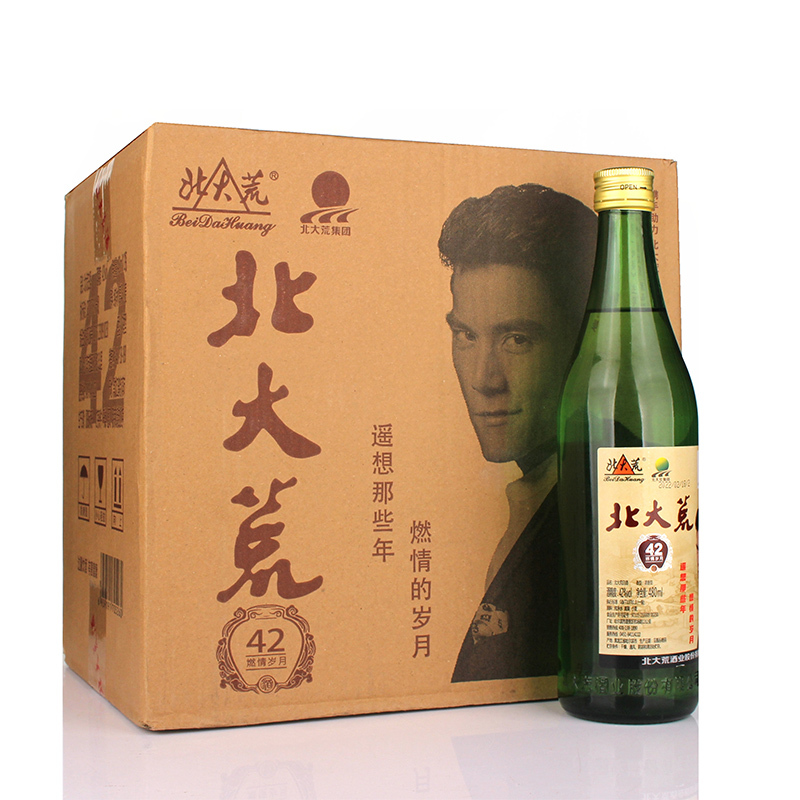 北大荒純糧濃香白酒瓶型圖片