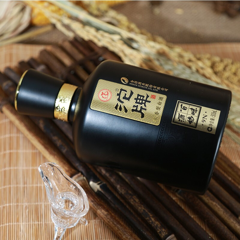 沱牌百味白酒包裝圖片