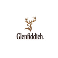 Glenfiddich格兰菲迪品牌宣传标语：清甜果香，绵味悠长 