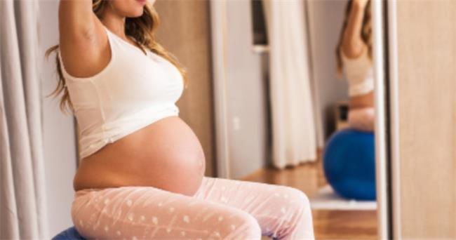 OIO Maternity品牌宣传标语：做更美更健康妈妈