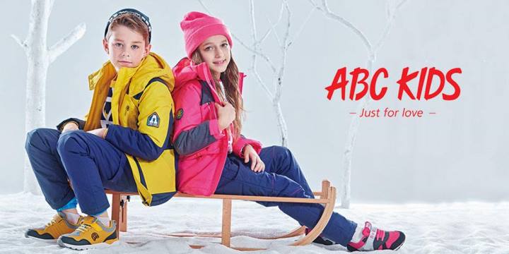 ABCkids品牌宣传标语：因为爱