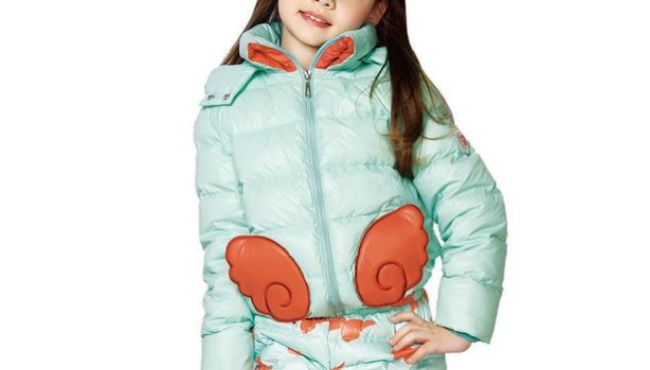 冰雪隆娃品牌宣传标语：童年就要知时尚 懂审美