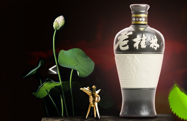 桂林三花酒品牌宣传标语：蜜香清雅，酒质优良 