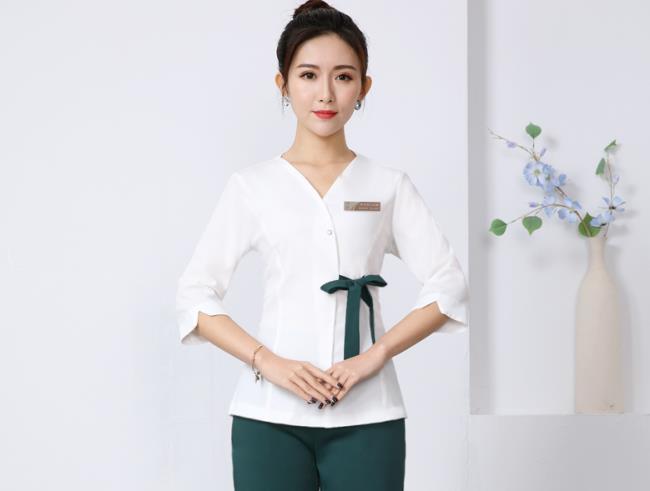 维乐达妮品牌宣传标语：让您的每一位员工都充分的体现现代中国企业的职业风范!