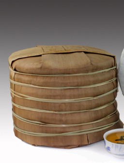 复古的普洱茶包装设计案例:竹壳包装