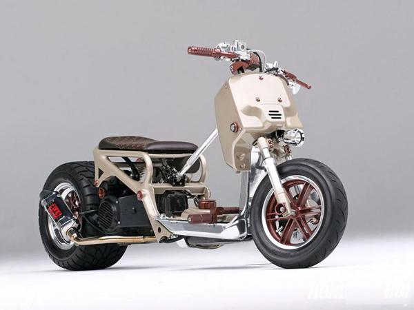 本田HONDA Ruckus “The LV Project”經(jīng)典摩托車改裝款工業(yè)設(shè)計作品賞析