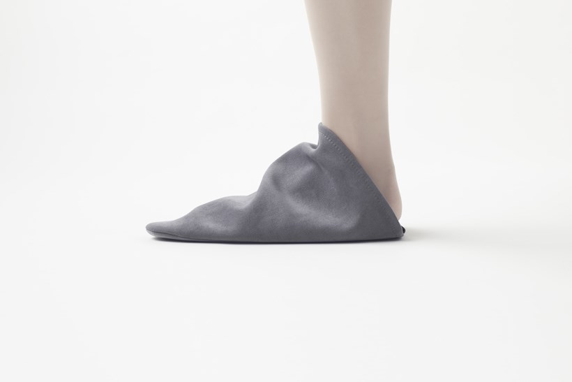 Triangle Roomshoes by nendo工業(yè)設(shè)計作品賞析