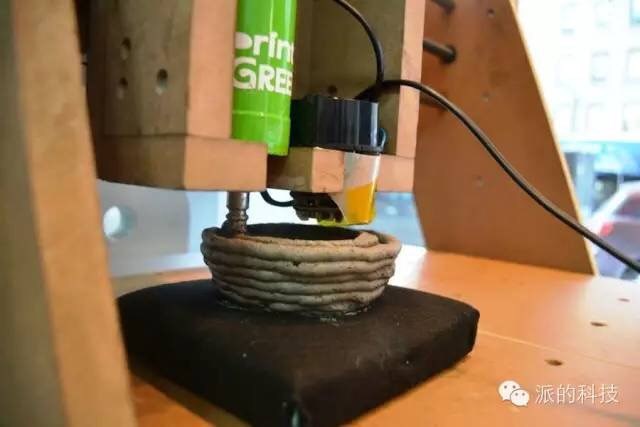  哇哦，3D打印機打出來的綠色盆栽工業設計作品賞析